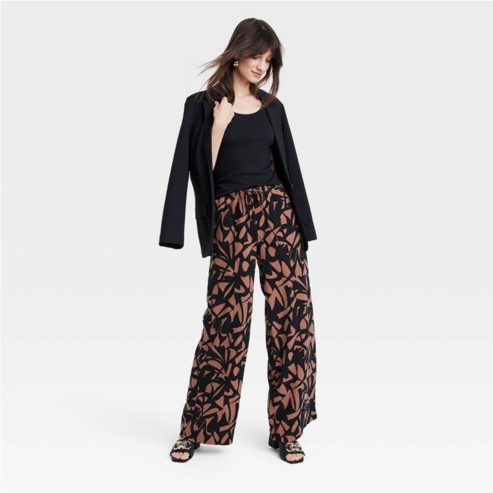 Women's High-Rise Wide Leg Linen Pull-On Pants A New Day™ Black/Brown
Geometric